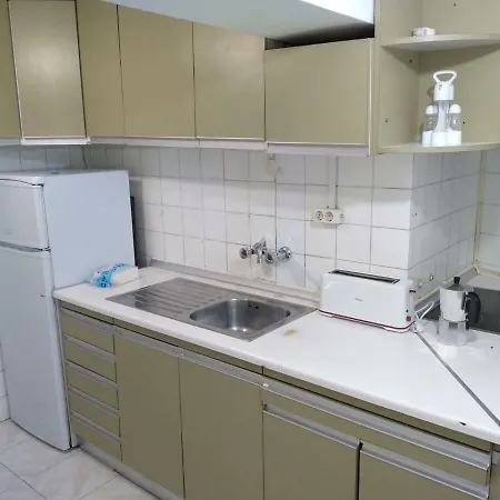 Apartamento En Plaza Mayor شقة *